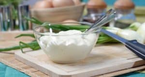 Does Mayonnaise Have Vinegar? + Other Common FAQs