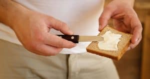 Does Mayonnaise Have Dairy? (Ingredients, Brands + More)